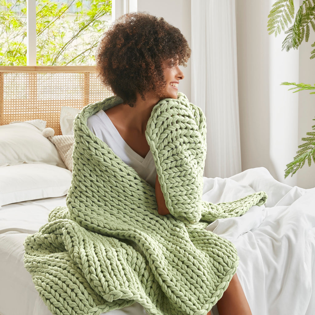 Madison Park Hand Made Chunky Double Knit Throw Blanket