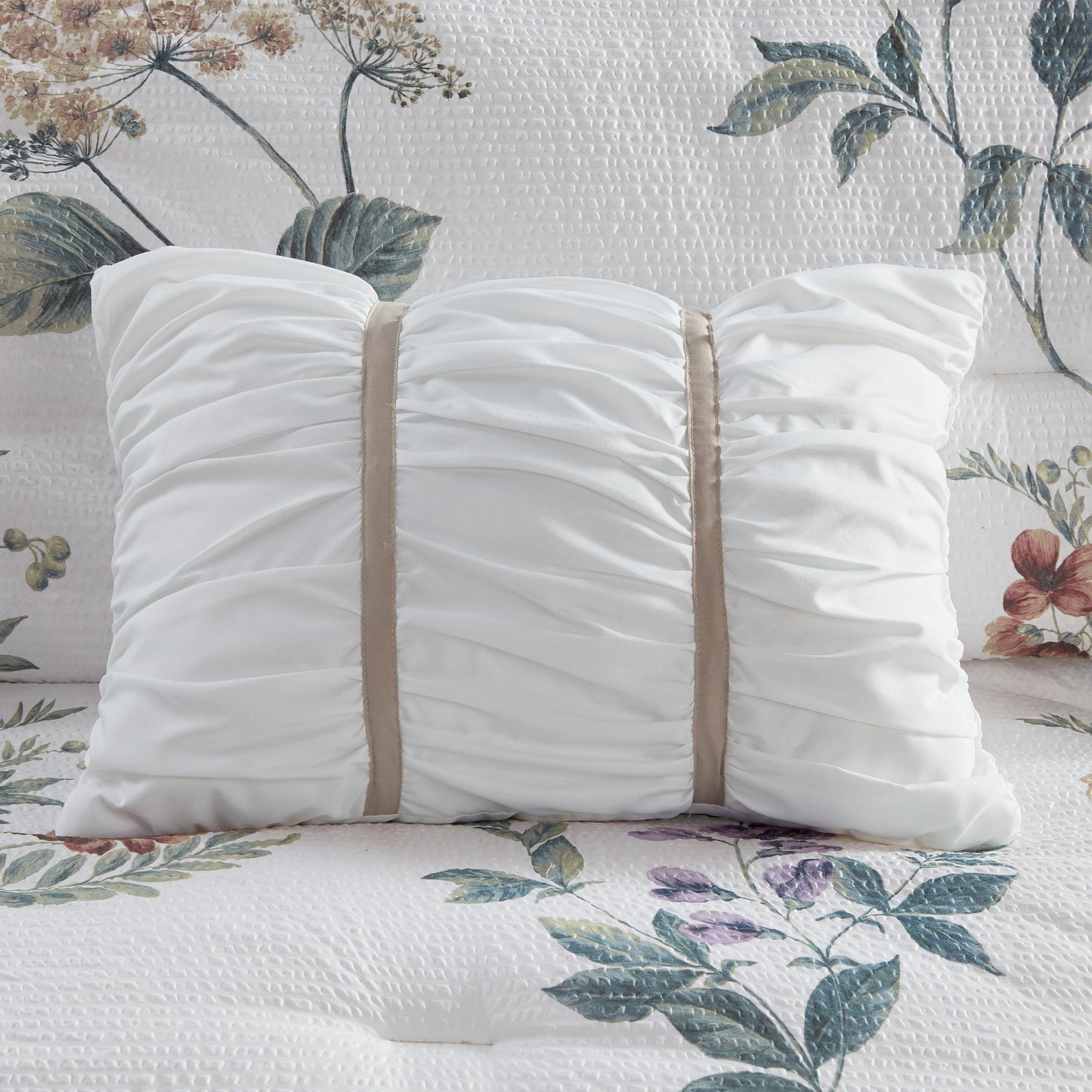 Madison Park 7 Piece Printed Seersucker Comforter Set with Throw Blanket