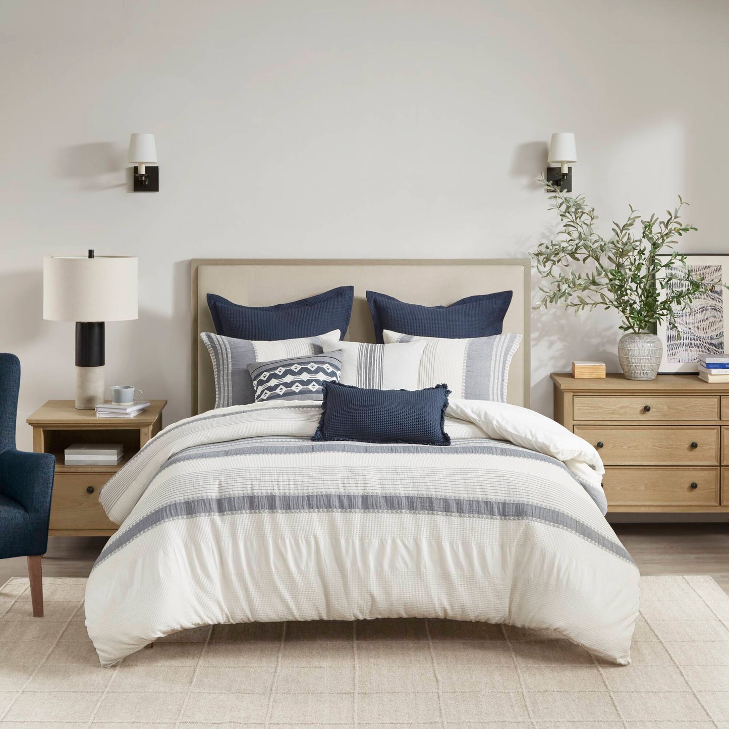 Madison Park Signature Oversized Cotton Jacquard Comforter Set with Euro Shams and Throw Pillows