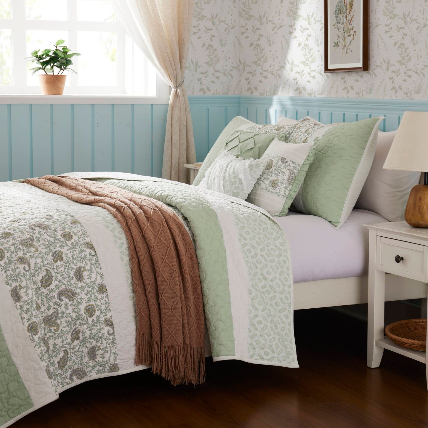 Madison Park 6 Piece Cotton Percale Quilt Set with Throw Pillows