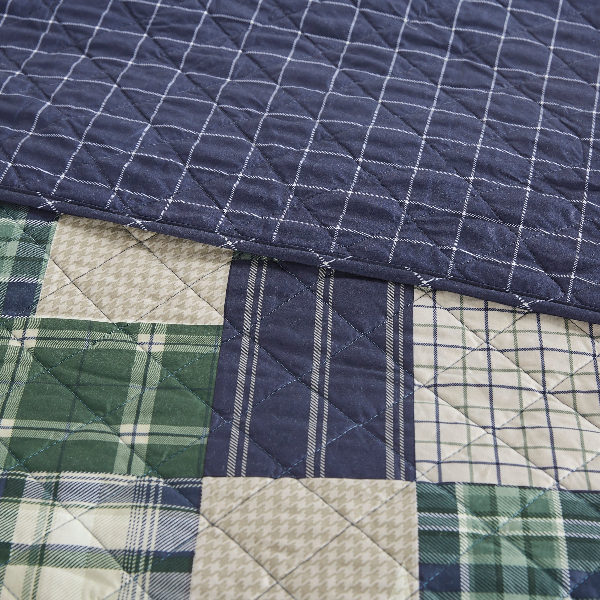 Madison Park 3 Piece Reversible Printed Quilt Set