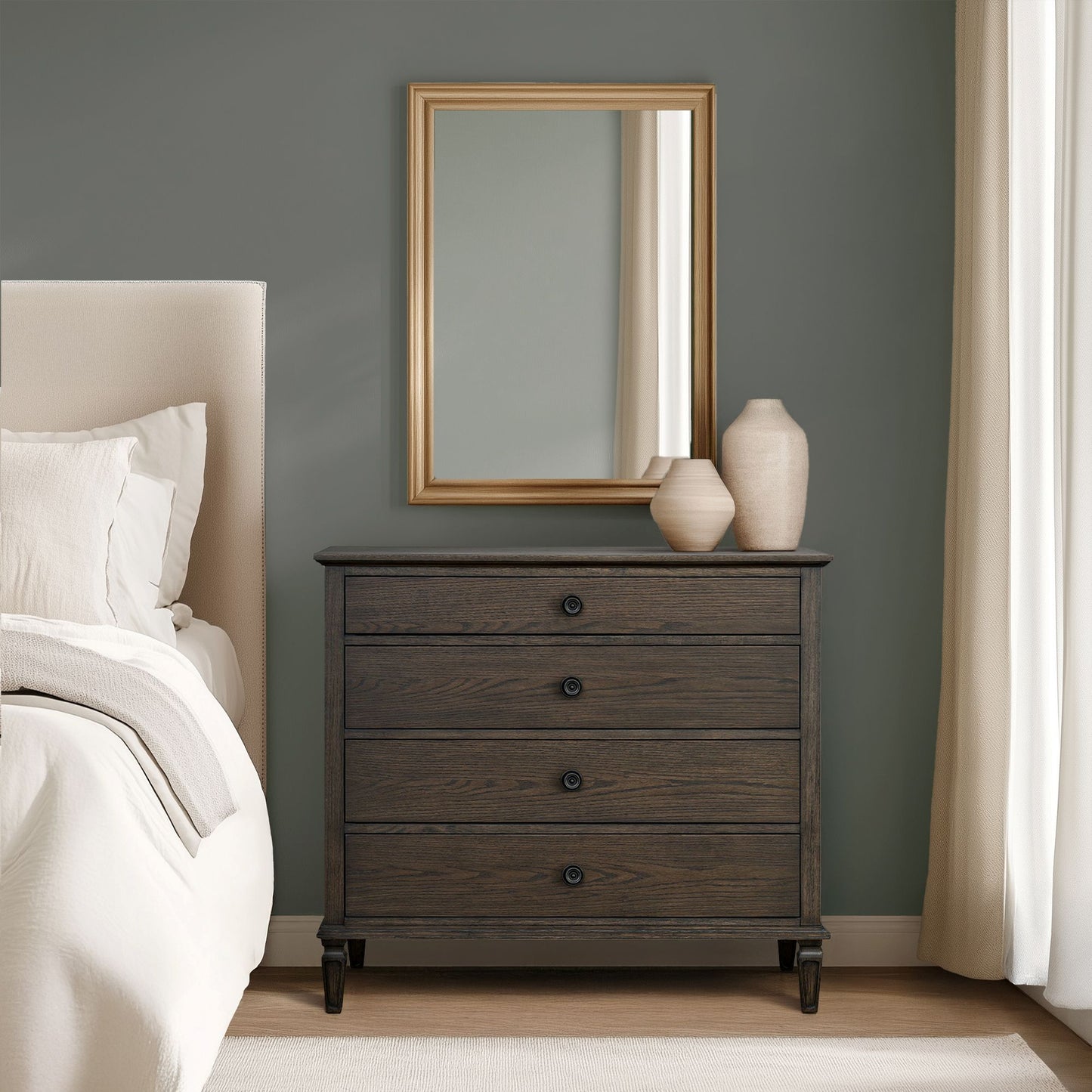 Madison Park Signature 4-drawer wood dresser (40")