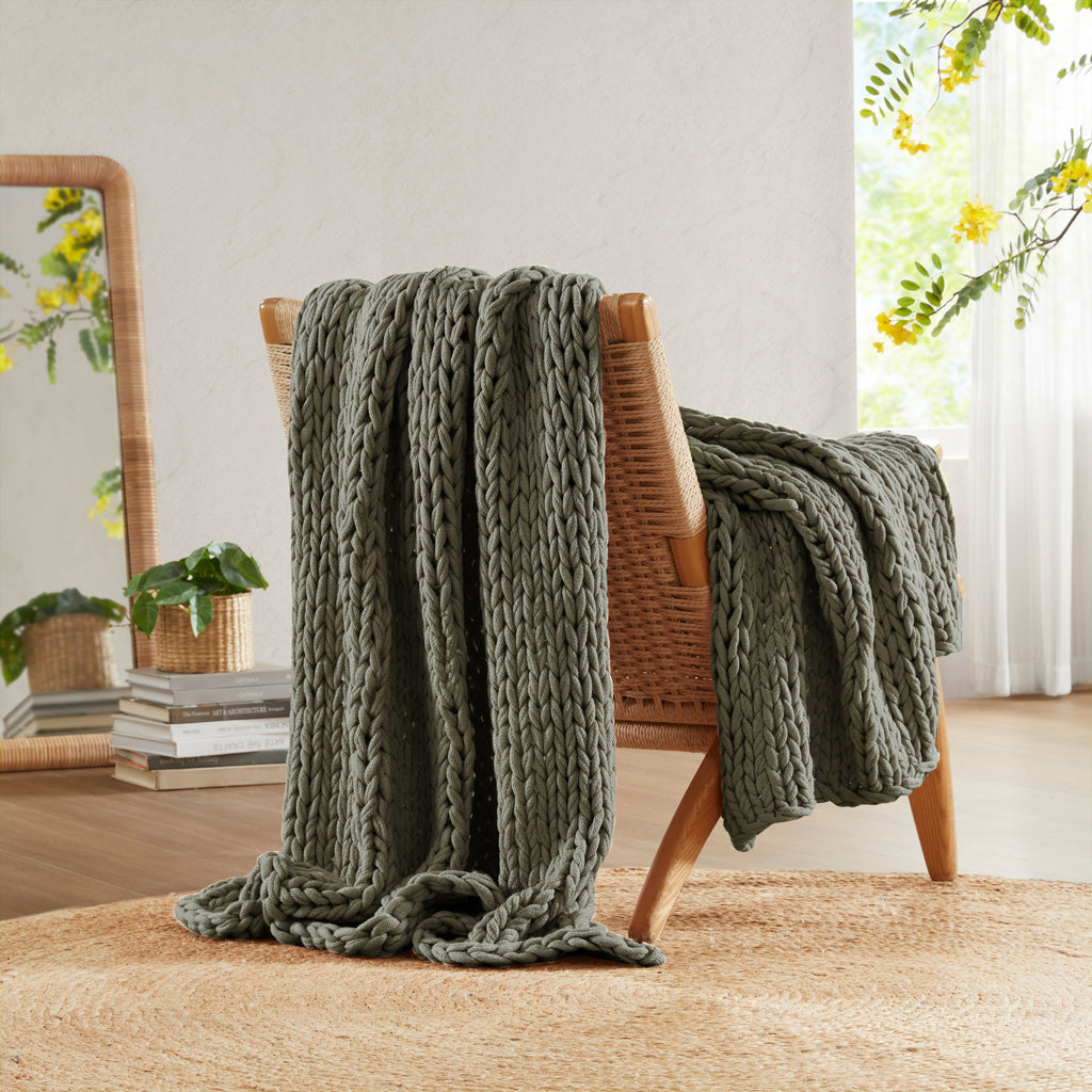 Madison Park Hand Made Chunky Double Knit Throw Blanket