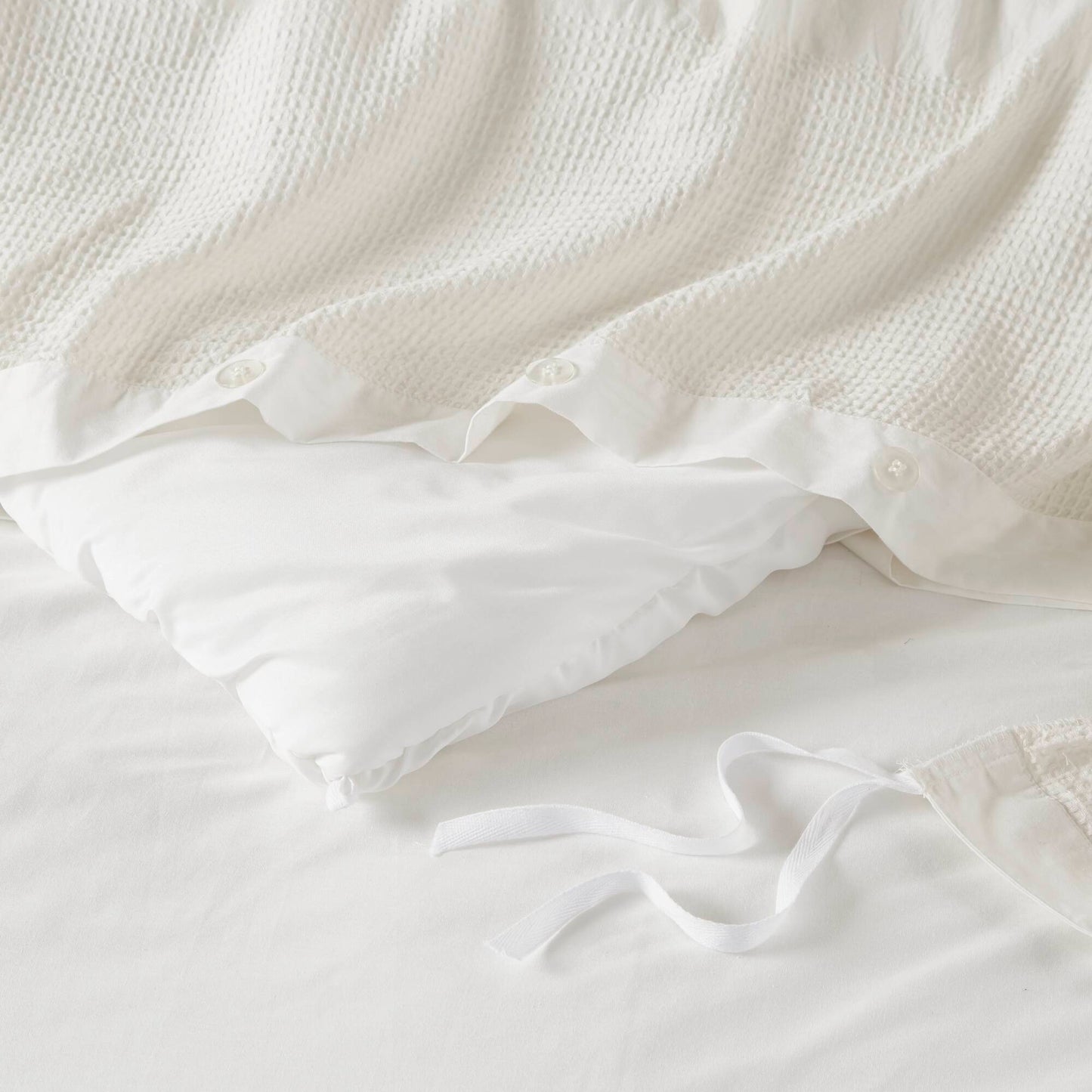 Madison Park Signature Oversized Cotton Jacquard Comforter Set with Euro Shams and Throw Pillows