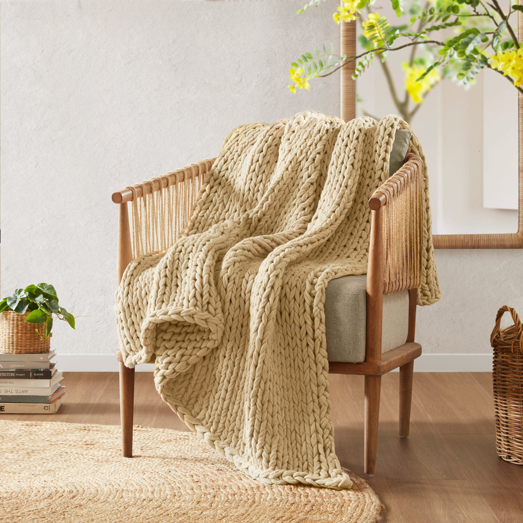 Madison Park Hand Made Chunky Double Knit Throw Blanket