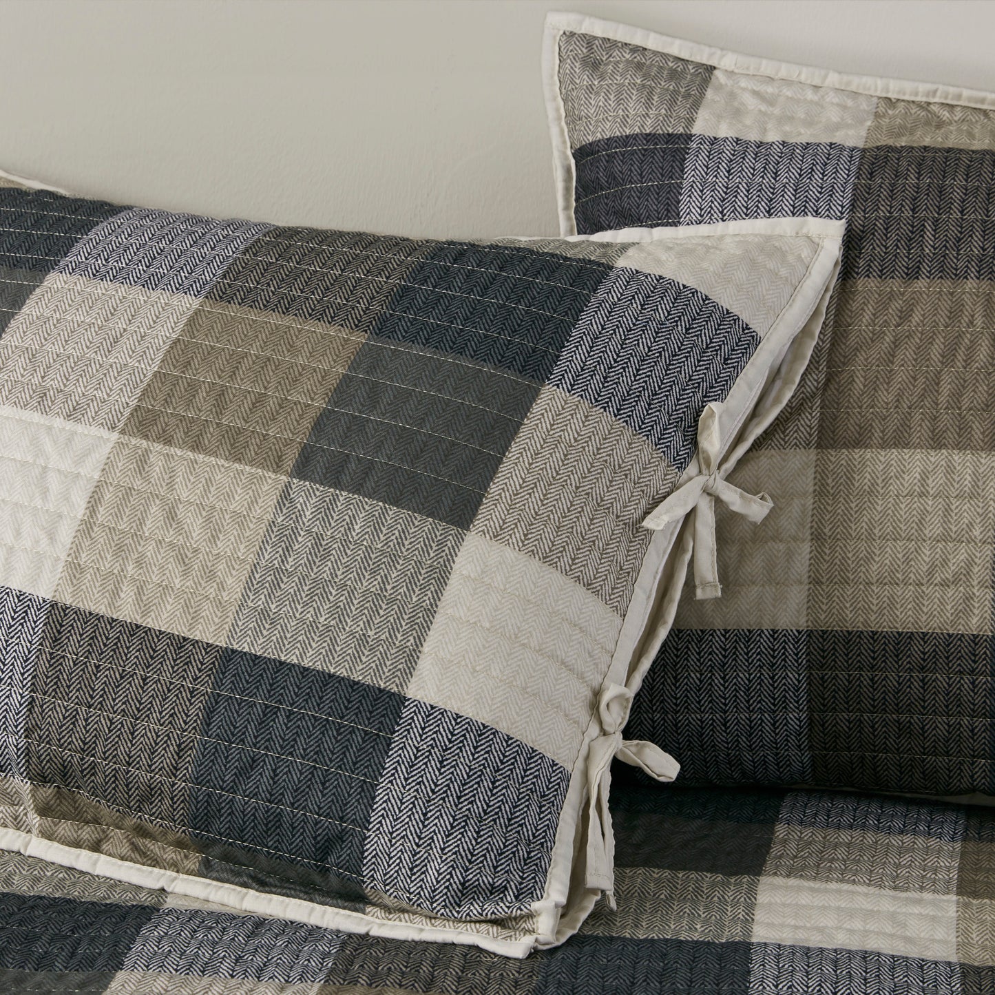Madison Park 6 Piece Reversible Plaid Daybed Cover Set