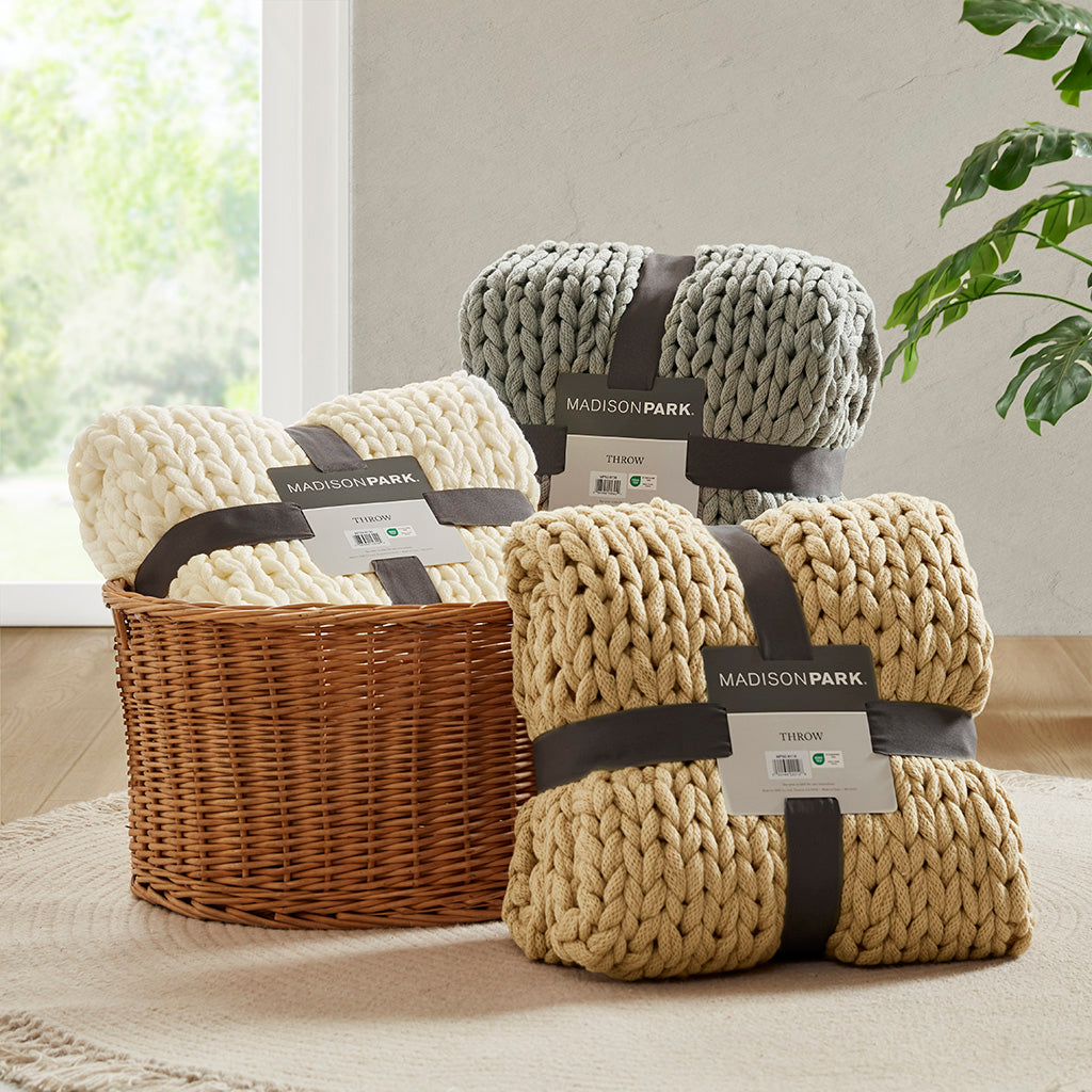 Madison Park Hand Made Chunky Double Knit Throw Blanket