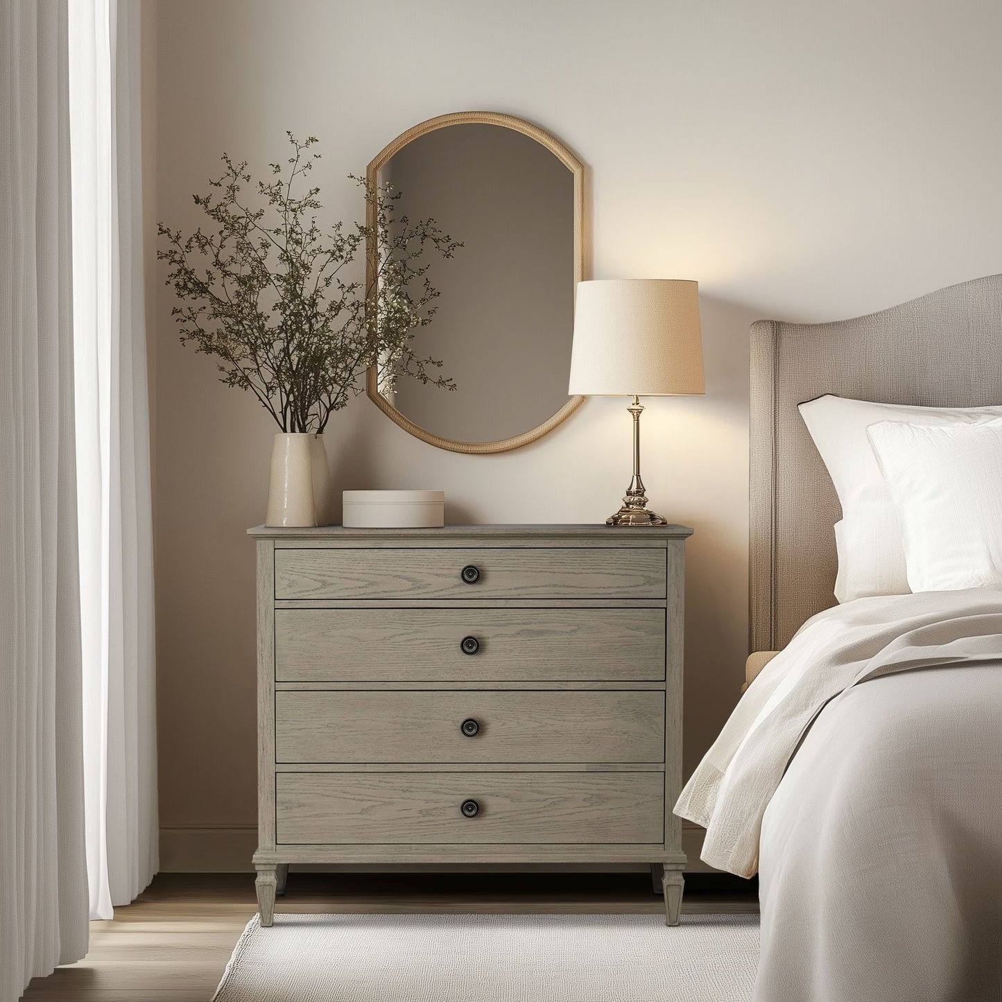 Madison Park Signature 4-drawer wood dresser (40")