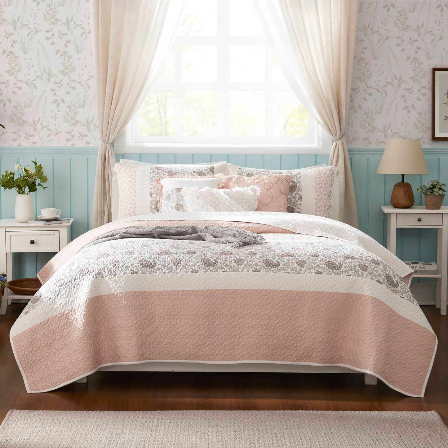 Madison Park 6 Piece Cotton Percale Quilt Set with Throw Pillows