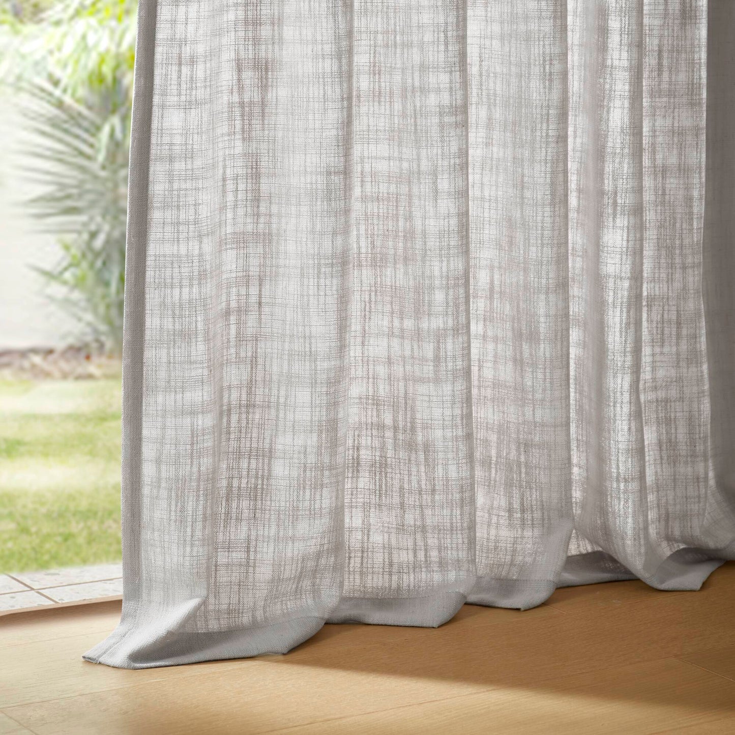 Emery 300gsm poly linen with 7 pinch pleat per pc