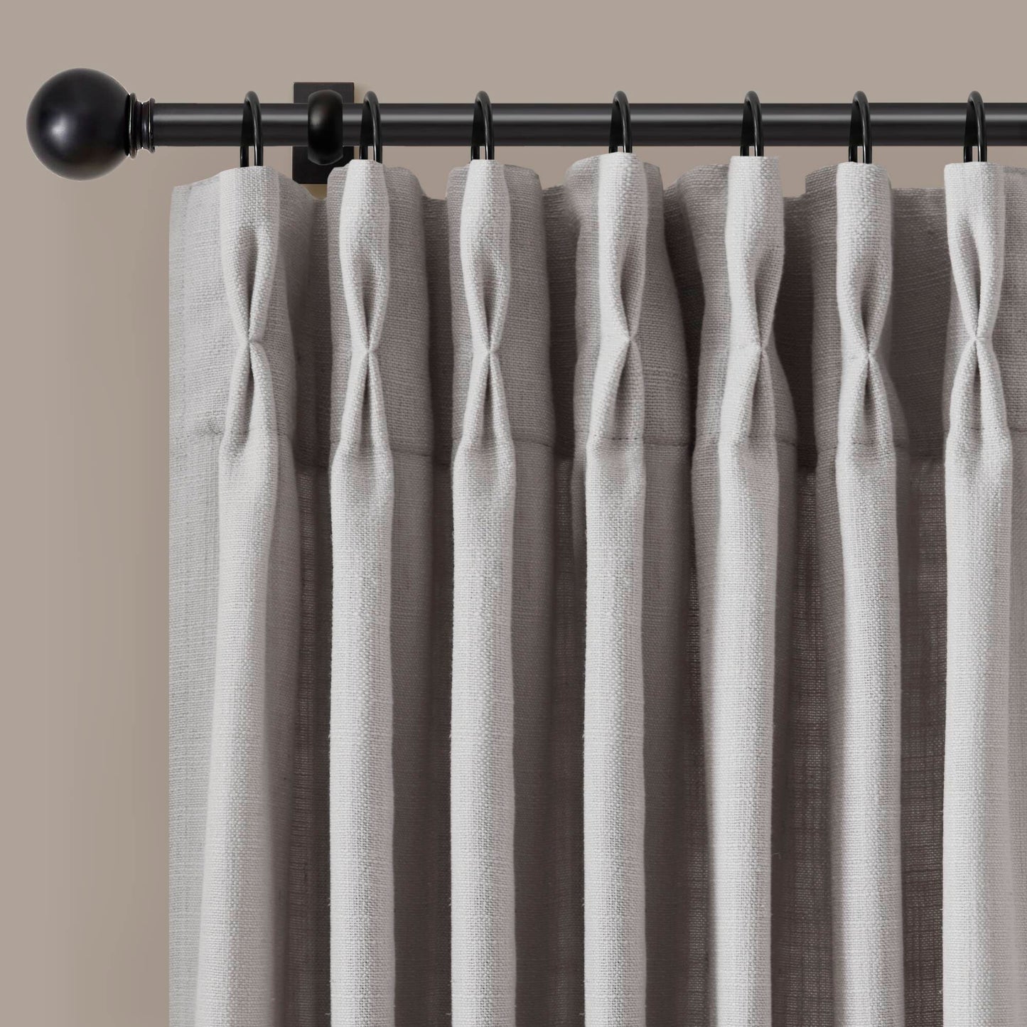 Emery 300gsm poly linen with 7 pinch pleat per pc