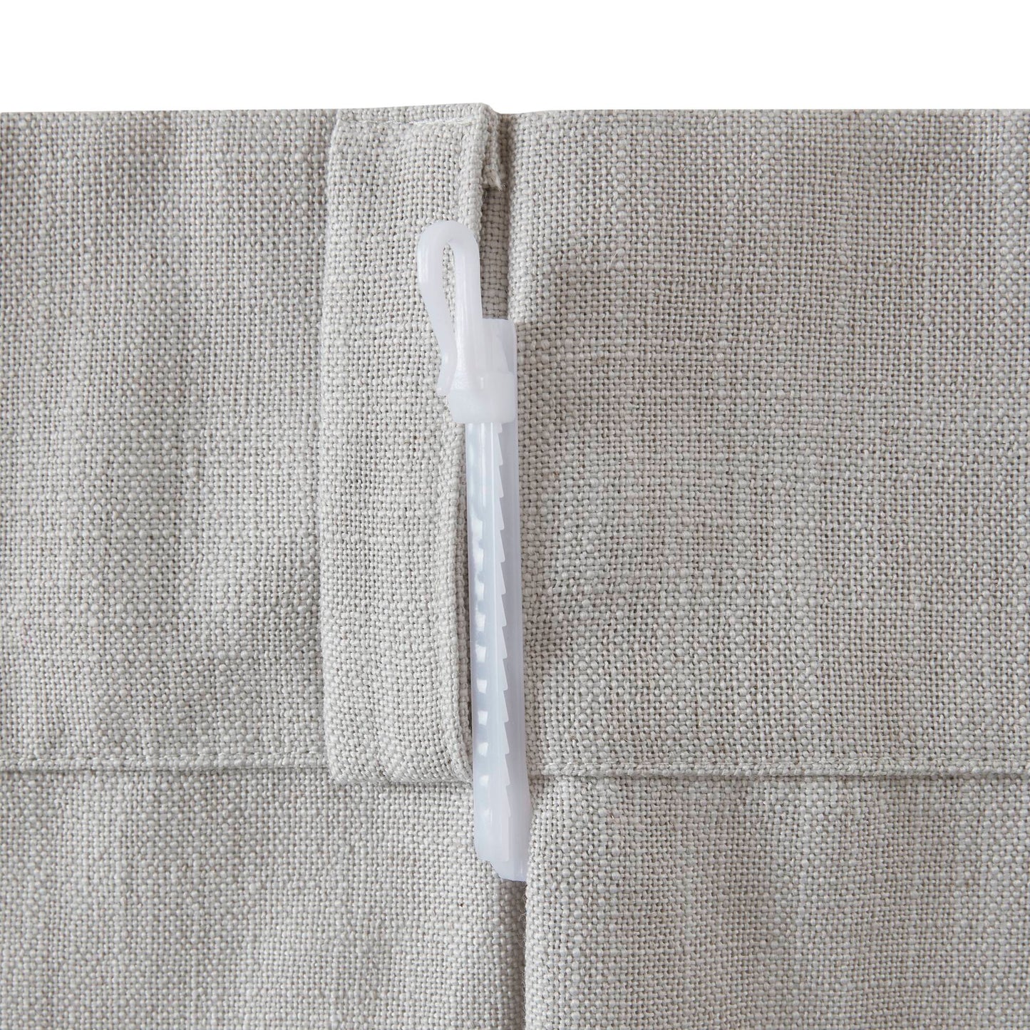 Emery 300gsm poly linen with 7 pinch pleat per pc