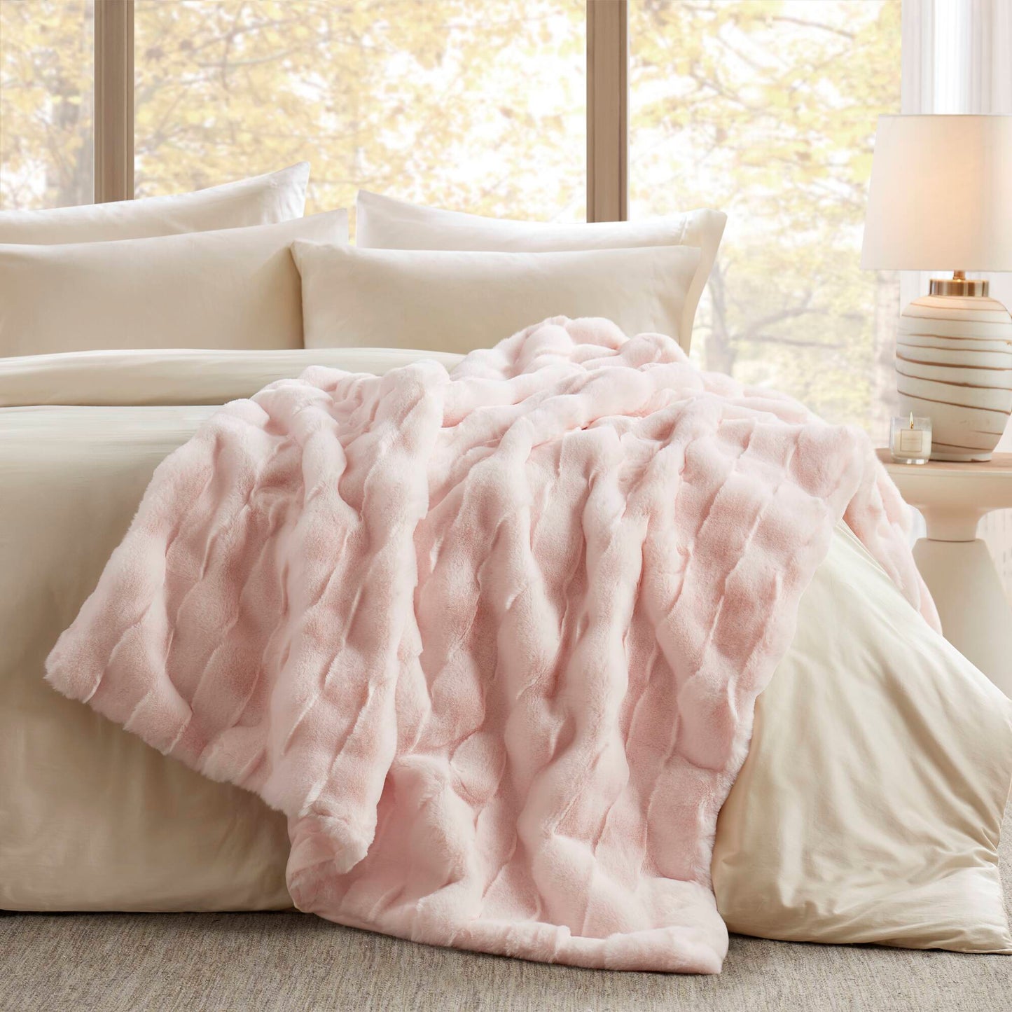 Vivienne Faux Fur Throw