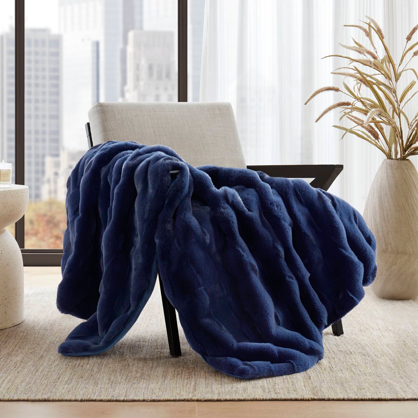 Vivienne Faux Fur Throw