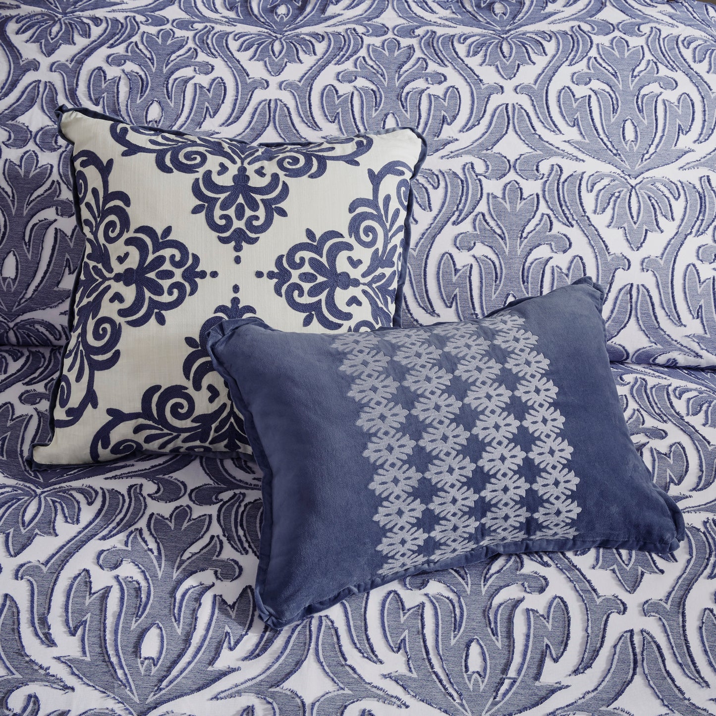 Maison Cotton Clip Jacquard Damask Comforter Set