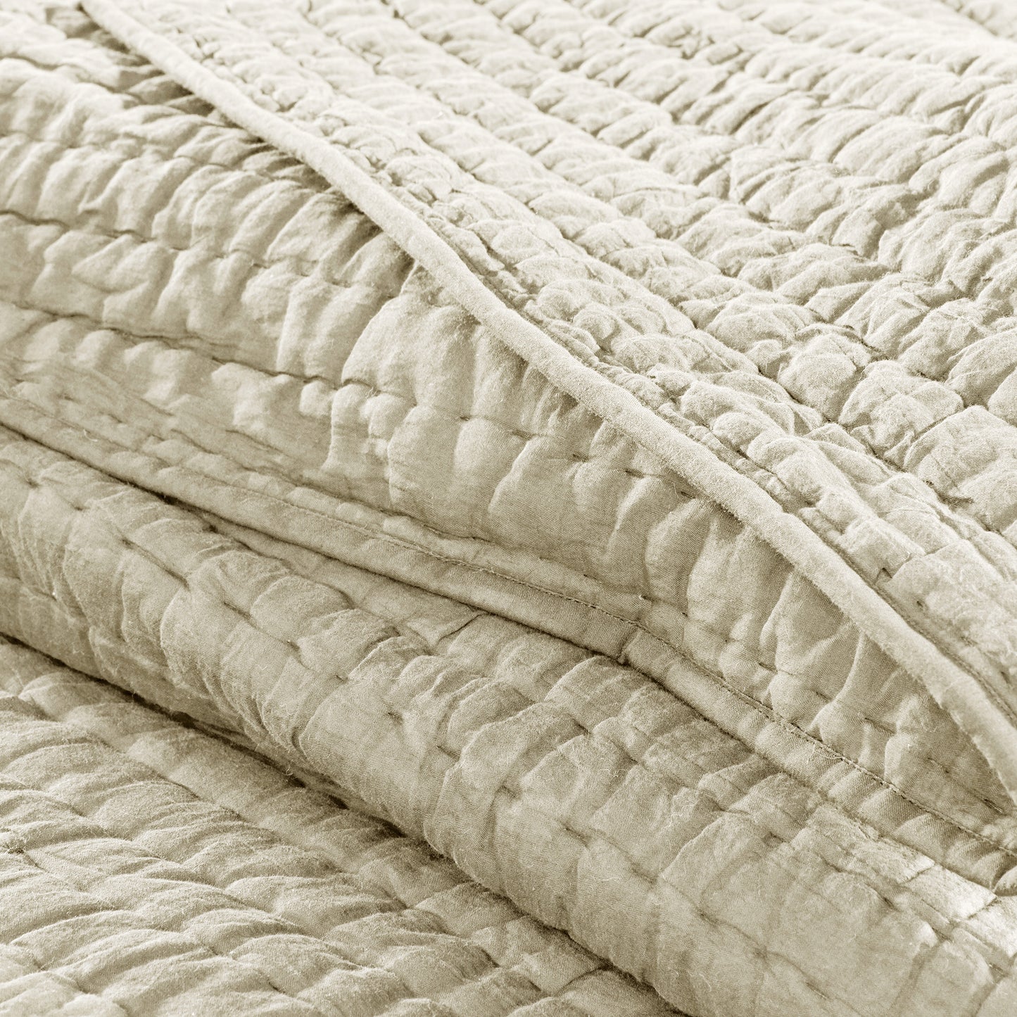 Serene 3 Piece Hand Quilted Cotton Quilt Set