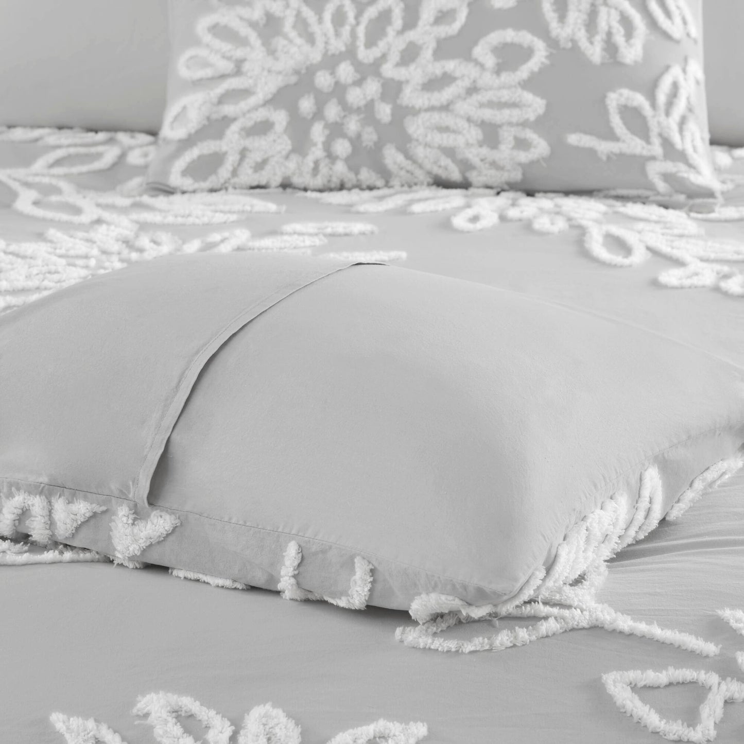 Madison Park 3 Piece Tufted Cotton Chenille Floral Duvet Cover Set