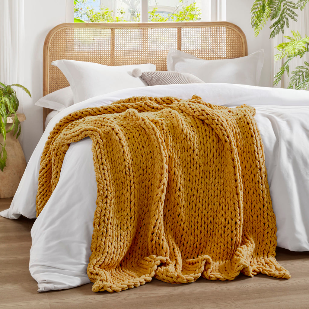 Madison Park Hand Made Chunky Double Knit Throw Blanket