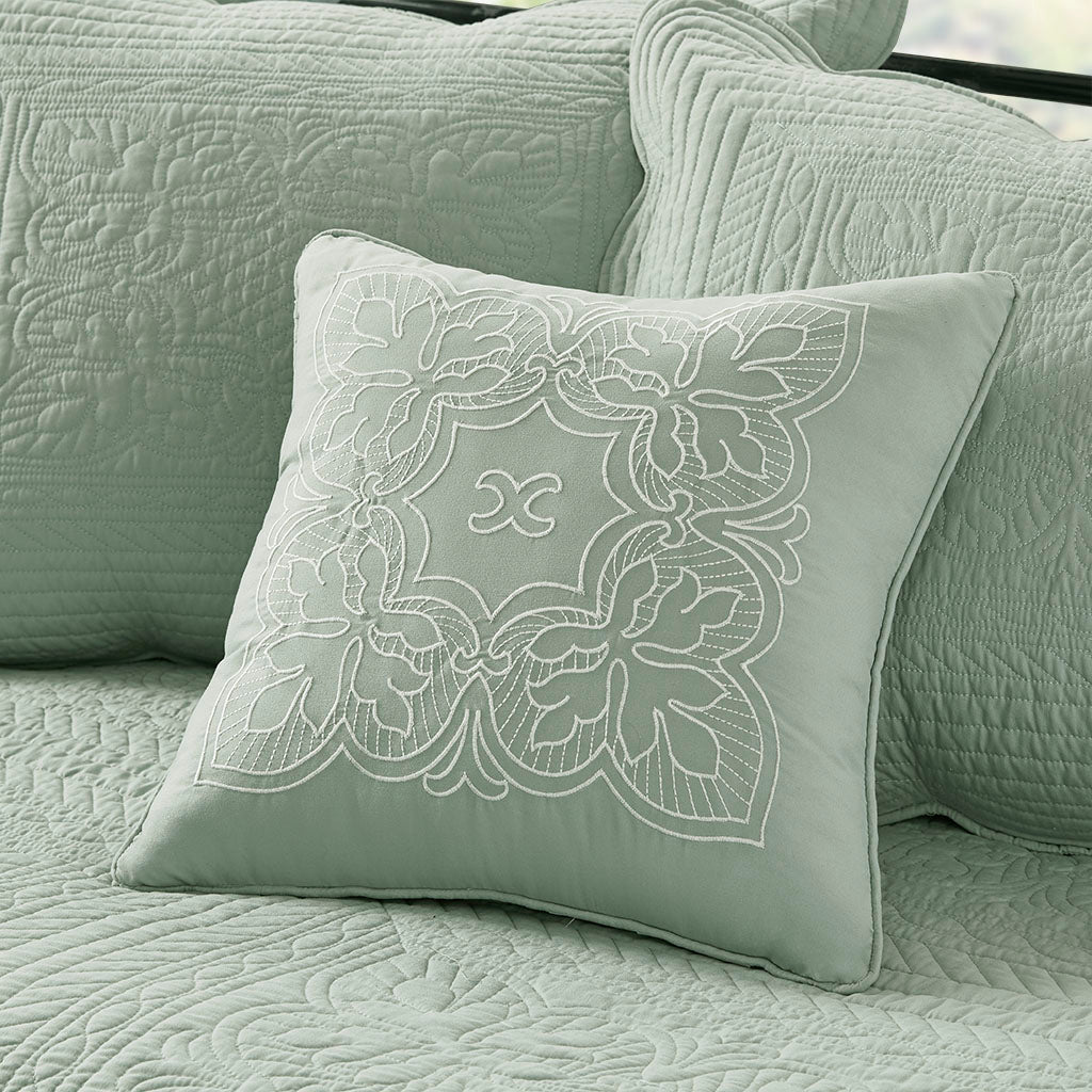 Madison Park 6 Piece Reversible Scalloped Edge Daybed Cover Set