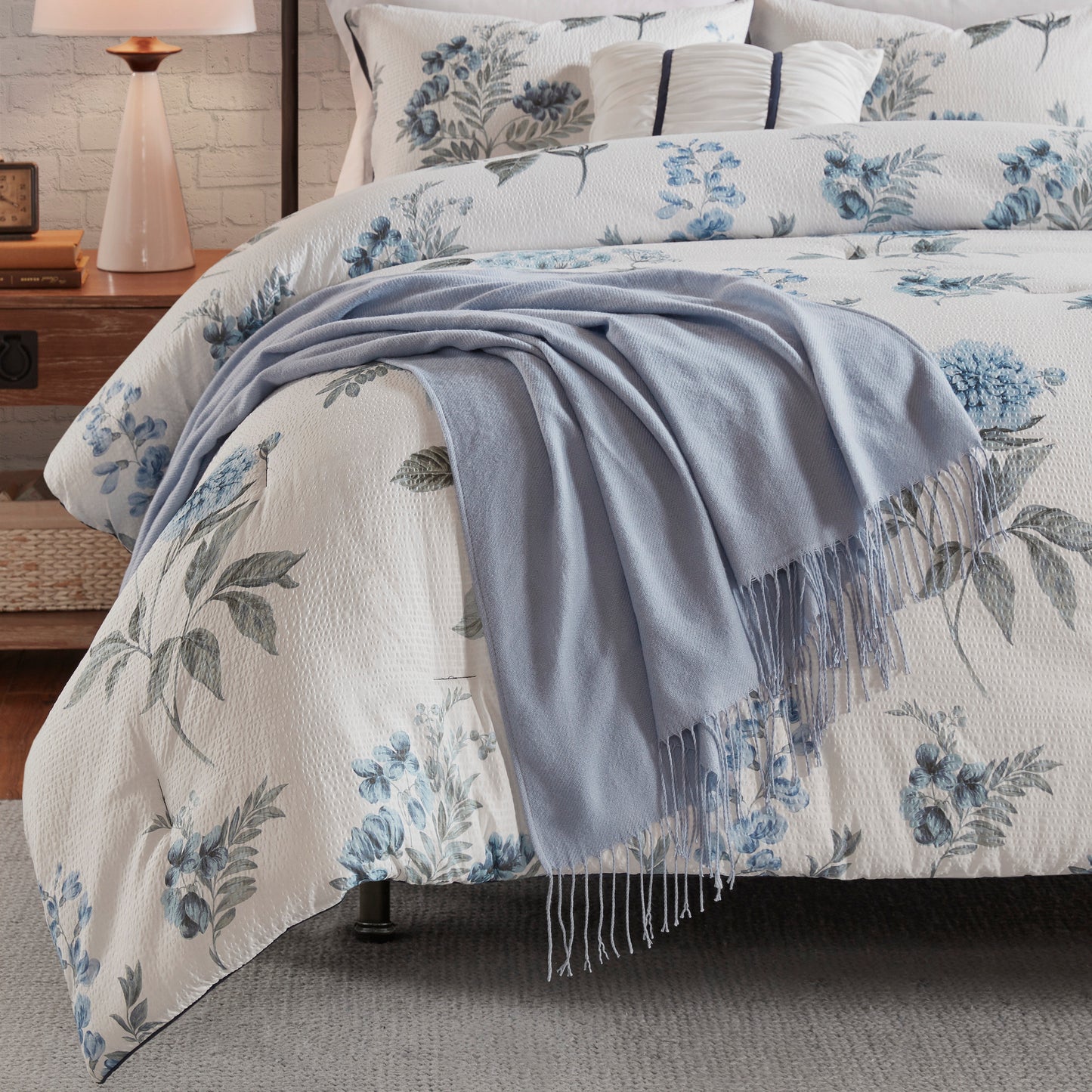 Madison Park 7 Piece Printed Seersucker Comforter Set with Throw Blanket