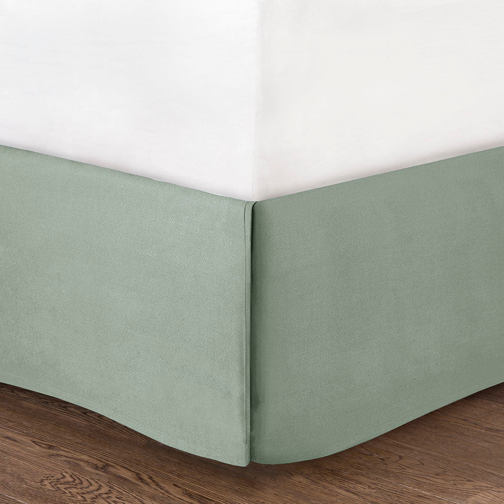Madison Park 6 Piece Reversible Scalloped Edge Daybed Cover Set