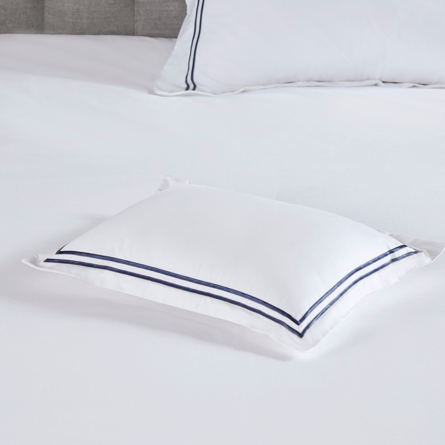 Madison Park Signature 100% Cotton Sateen Embroidered Comforter Set