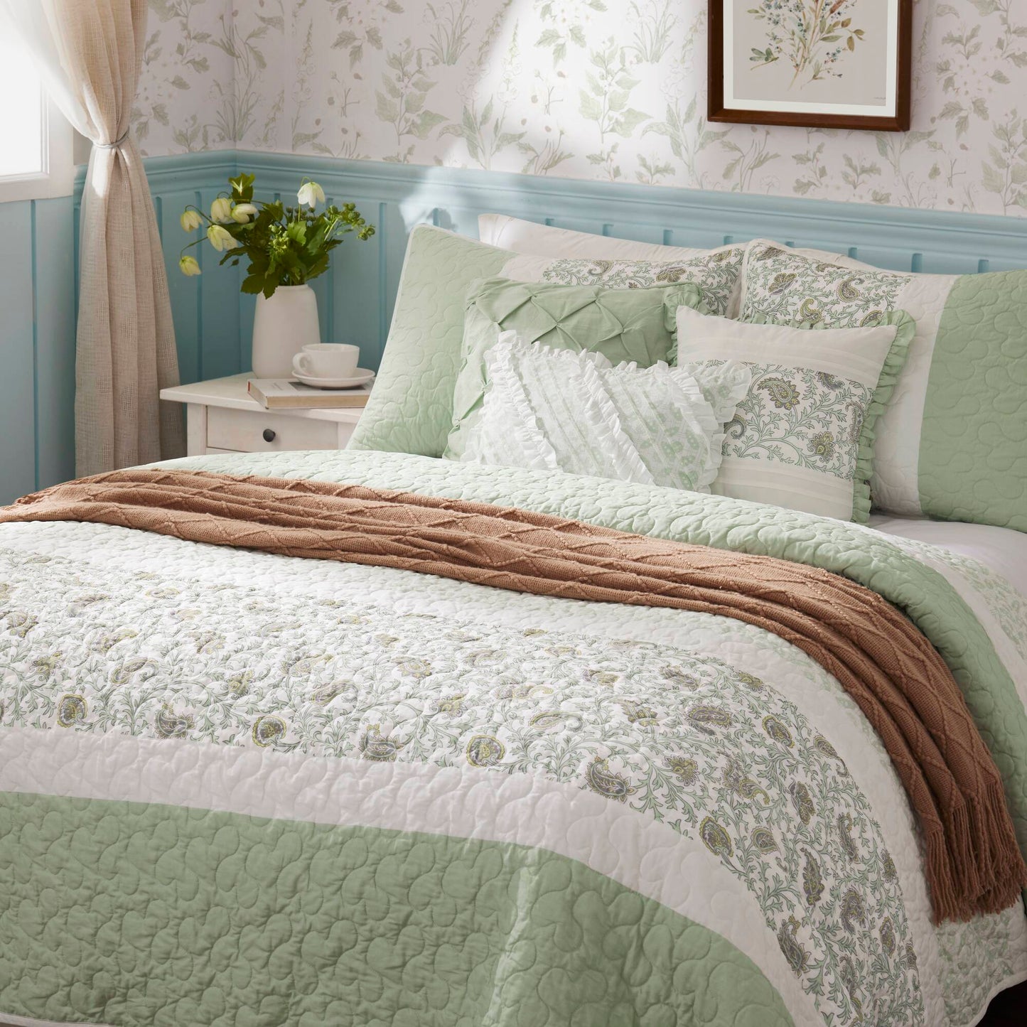 Madison Park 6 Piece Cotton Percale Quilt Set with Throw Pillows