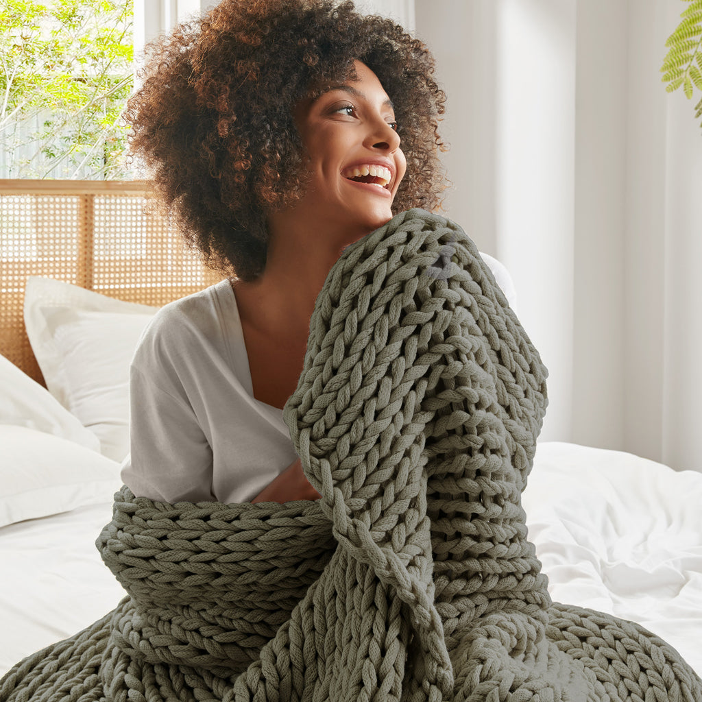 Madison Park Hand Made Chunky Double Knit Throw Blanket