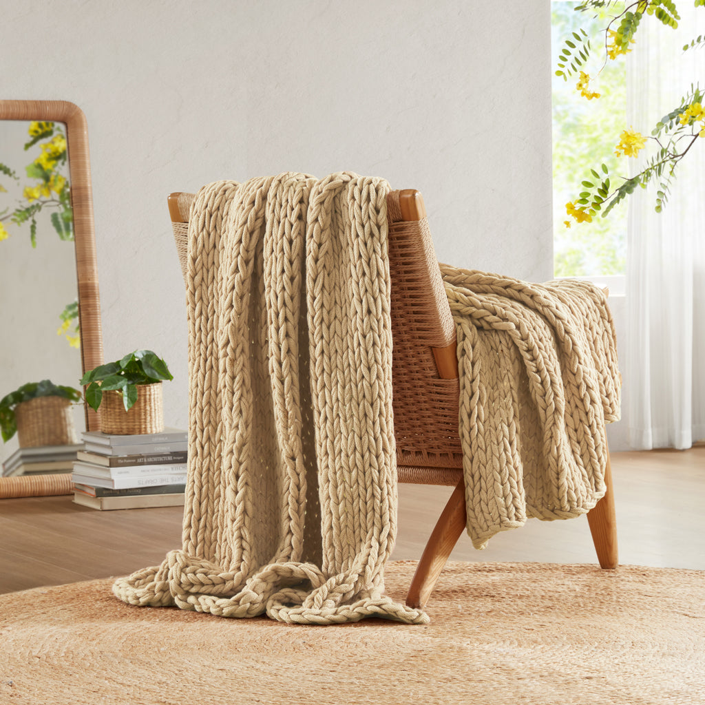 Madison Park Hand Made Chunky Double Knit Throw Blanket