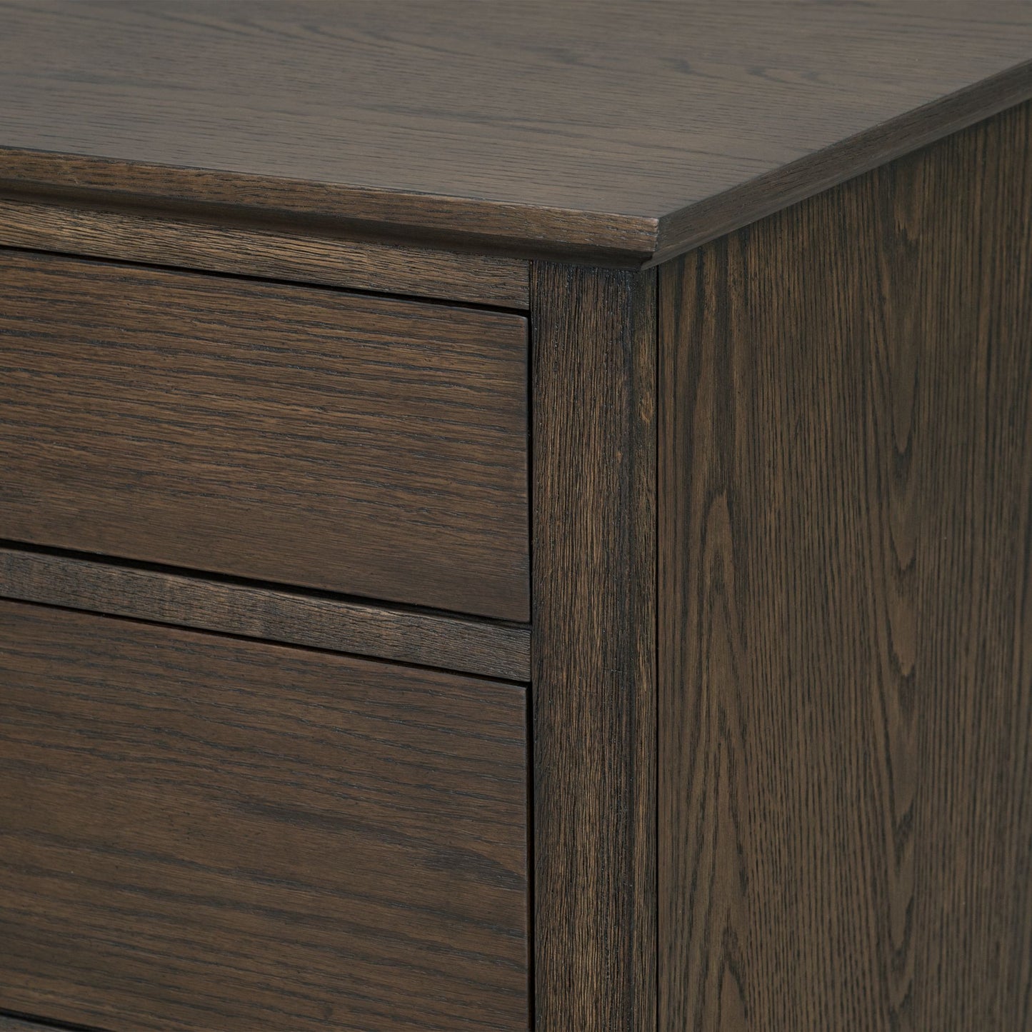 Madison Park Signature 4-drawer wood dresser (40")