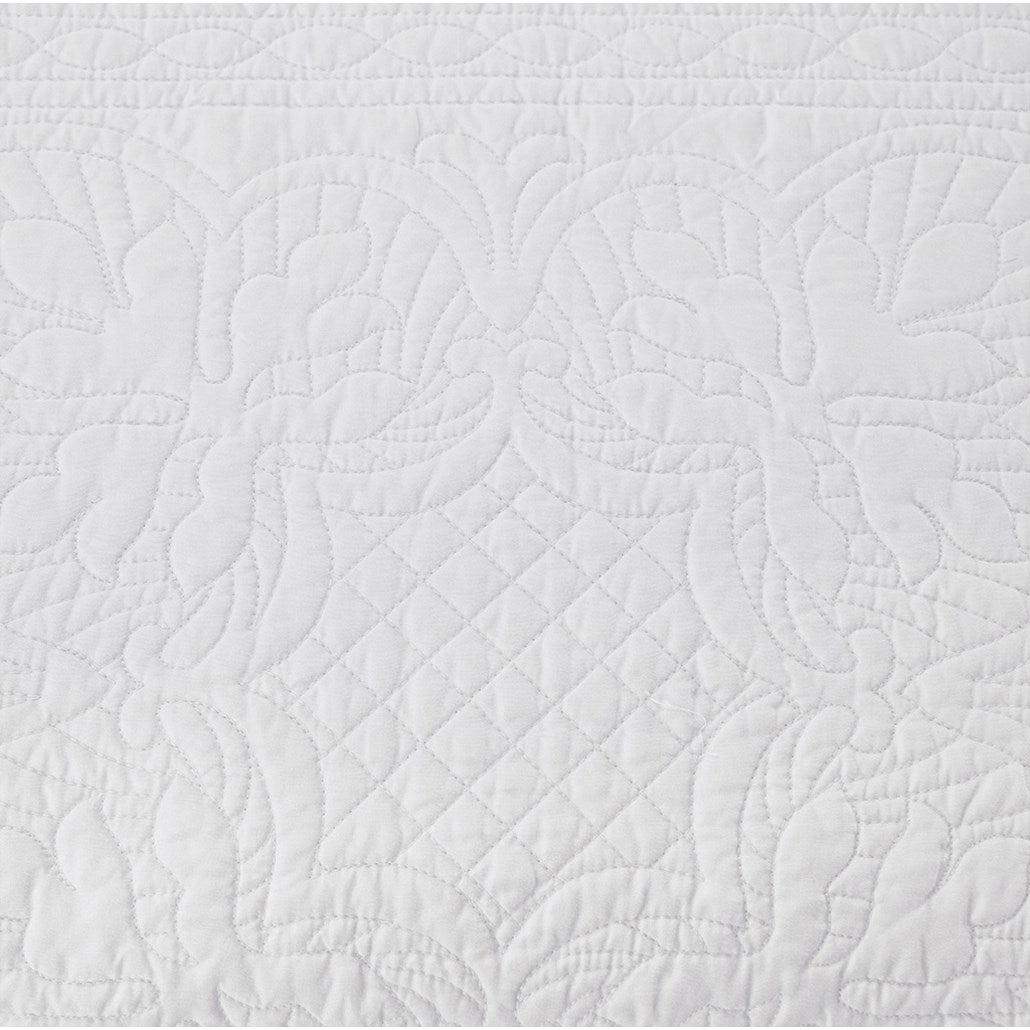 Madison Park 6 Piece Reversible Scalloped Edge Daybed Cover Set