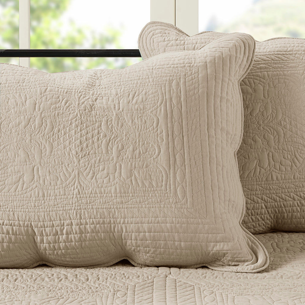 Madison Park 6 Piece Reversible Scalloped Edge Daybed Cover Set
