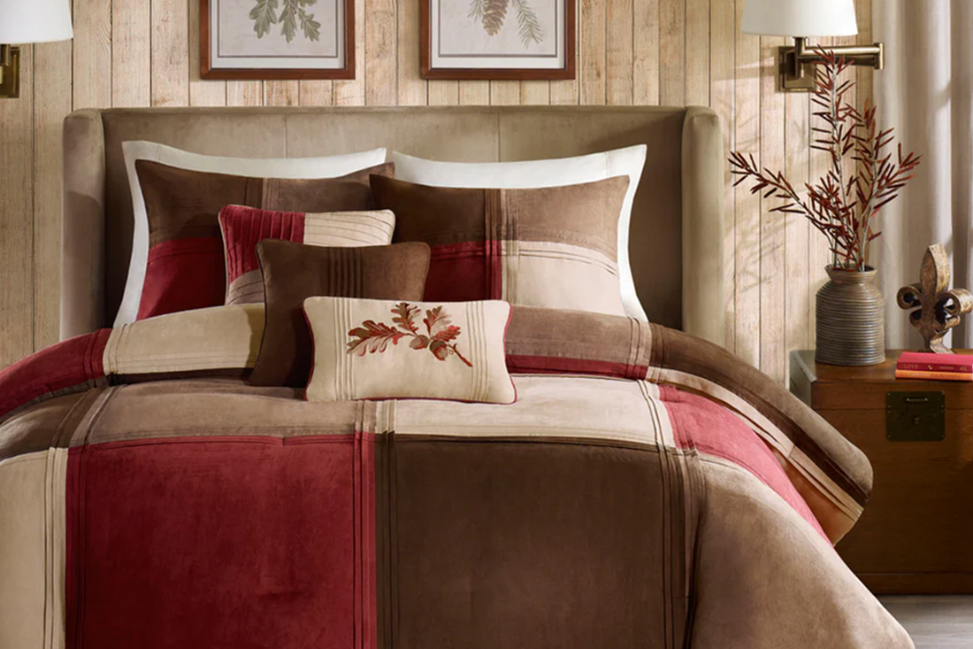 Double Bed vs. Queen Bed Size Comparison