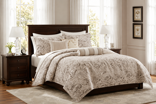 Why Hot Sleepers Are Switching to Lightweight Quilt Sets
