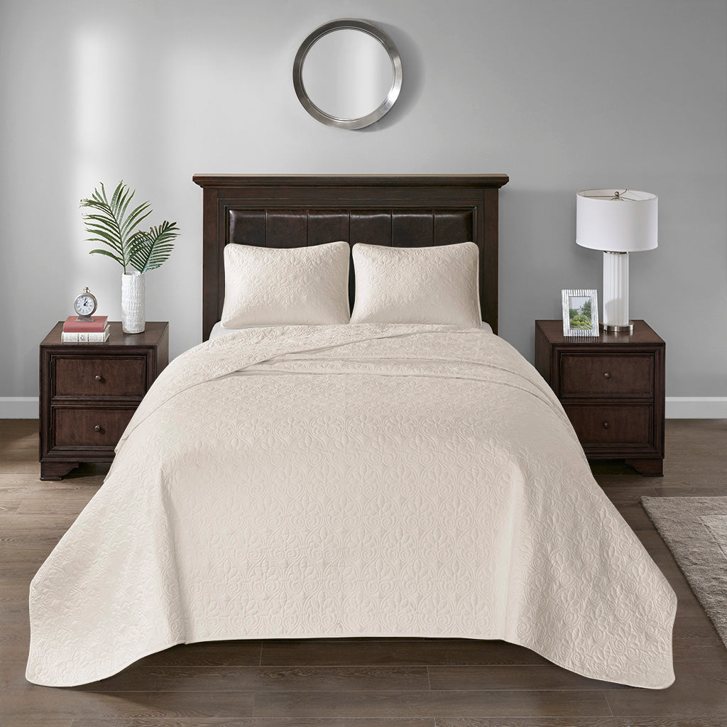 Madison Park 3 Piece Reversible Bedspread Set