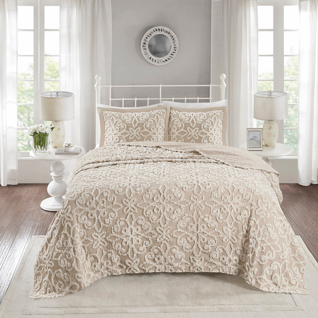 Madison Park 3 piece Tufted Cotton  bedspread  set