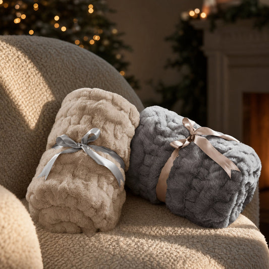 Ultra Soft Ruched Faux Fur Throw Blanket