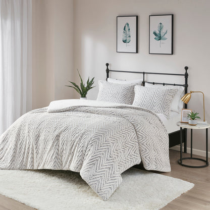 Madison Park Back Print Brushed Fur Duvet Cover Set