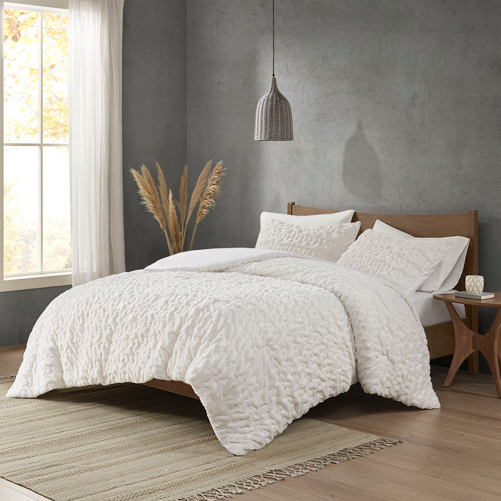 Madison Park Ruched Fur Down Alternative Comforter Set