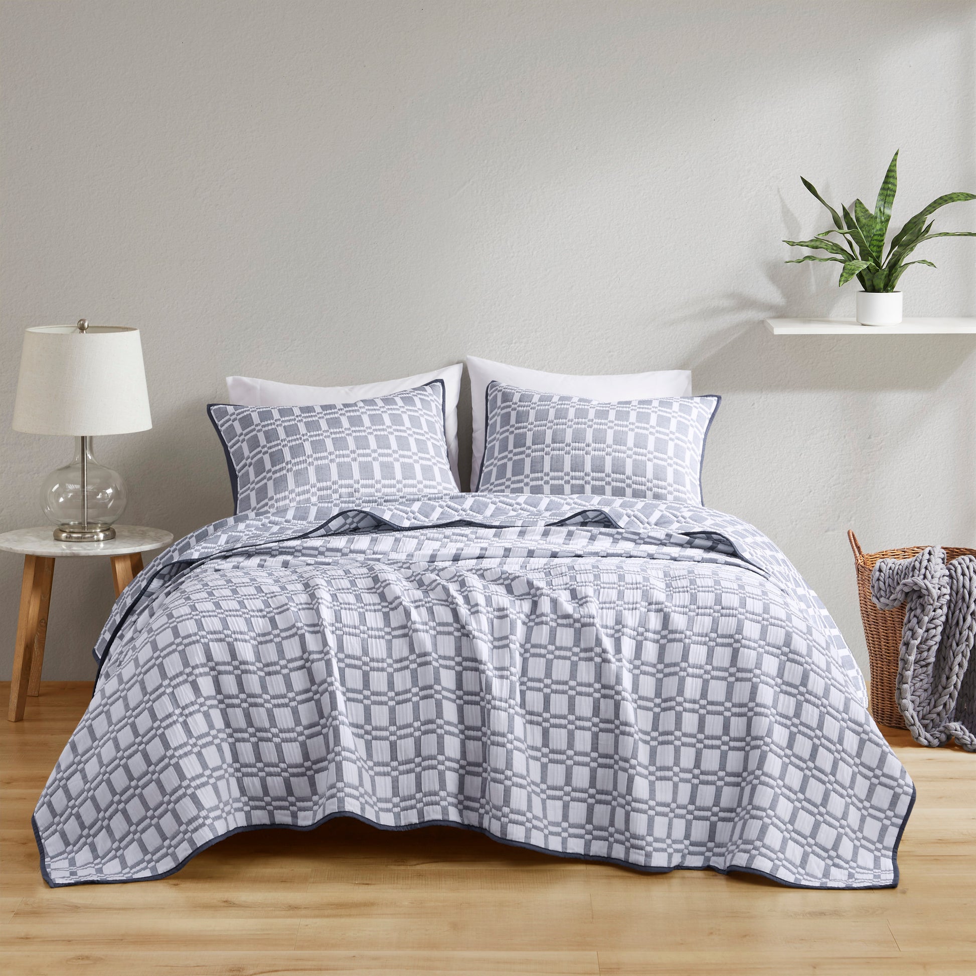 Madison Park 3 Piece Reversible Matelasse Coverlet Set