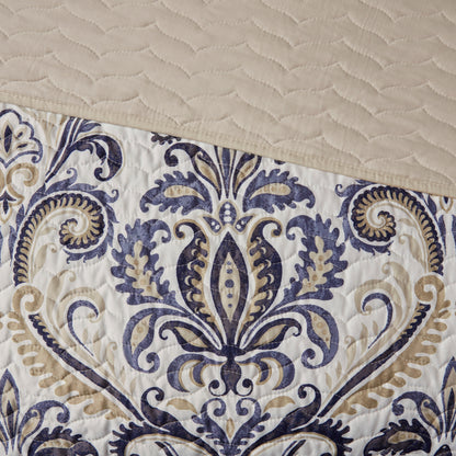 Madison Park 6 Piece Reversible Quilt Set with Throw Pillows