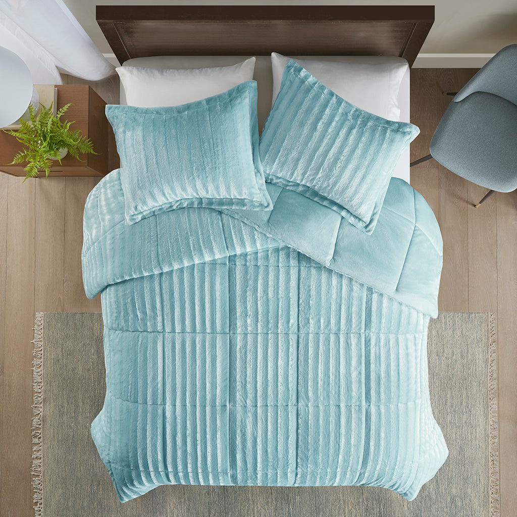 Madison Park Duke Faux Fur Reversible Comforter - Thumbnail 2