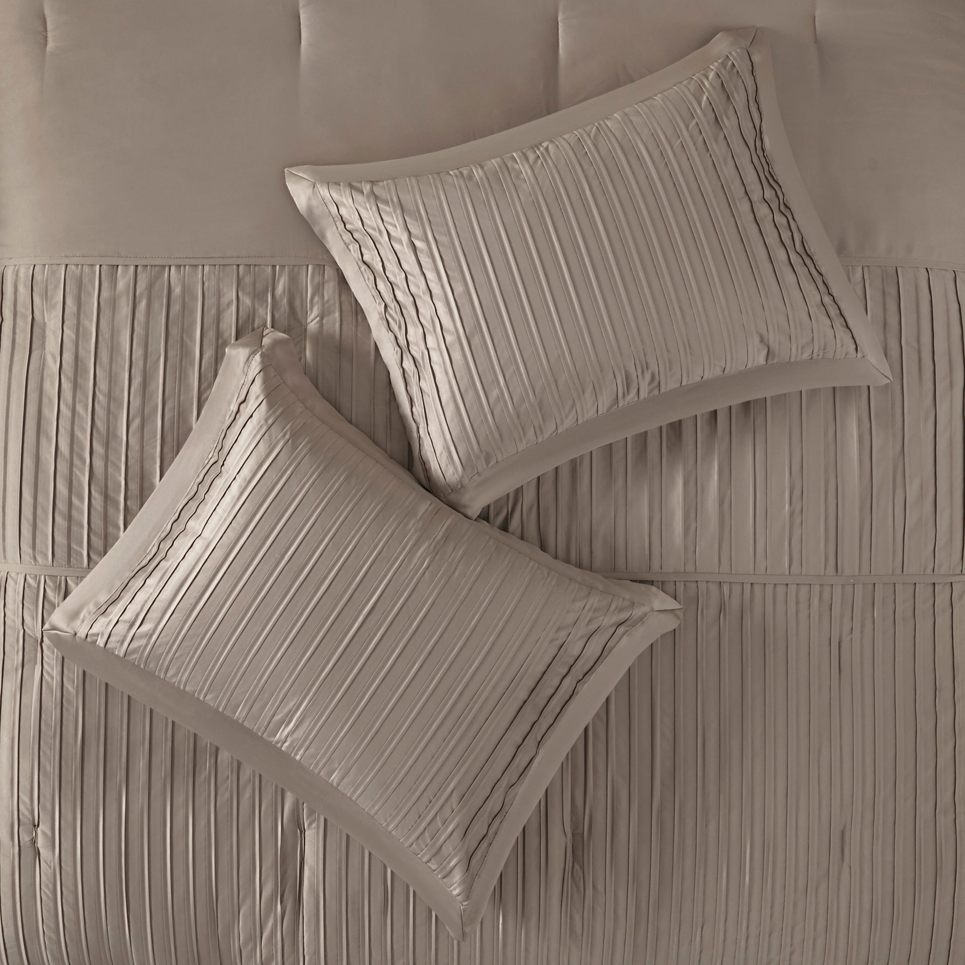 Madison Park 7 Piece Polyester Charmeuse Comforter Set