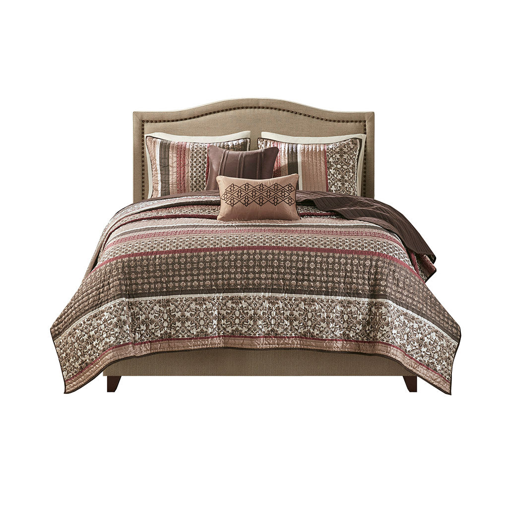 Madison Park 5 Piece Jacquard Quilt Set with Throw Pillows