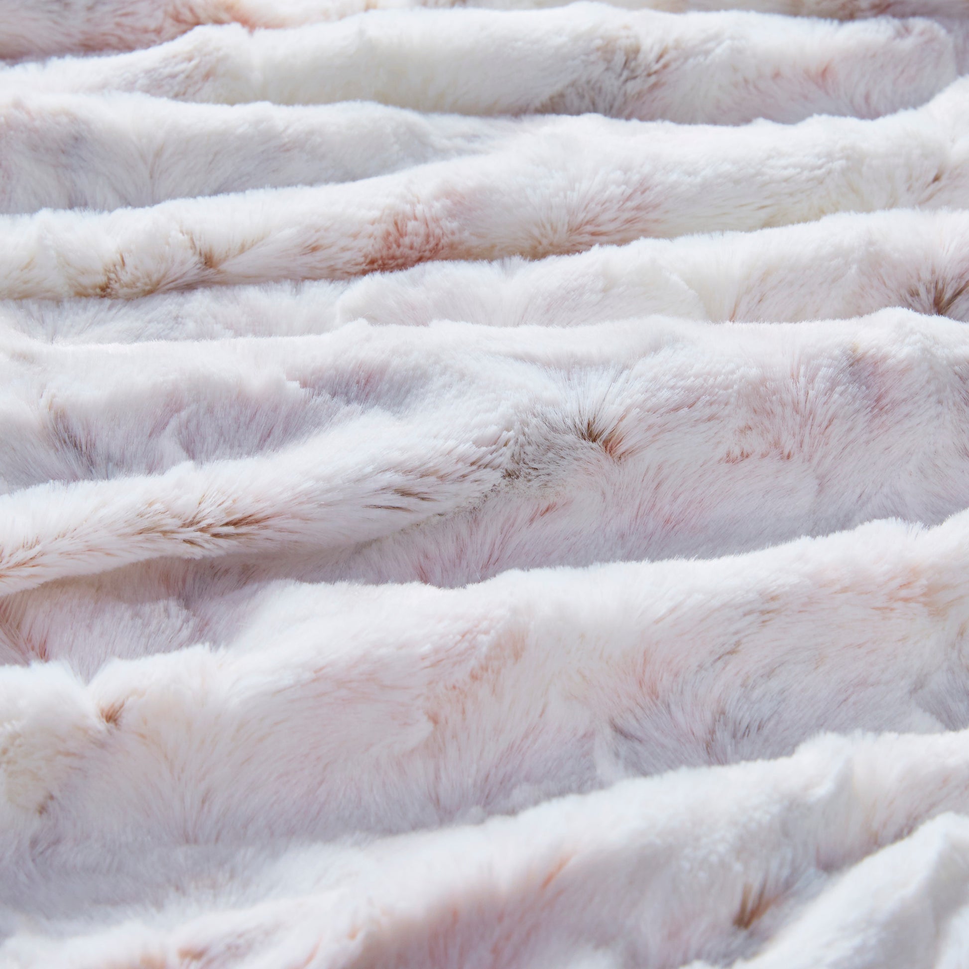 Madison Park Oversized Faux Fur Throw
