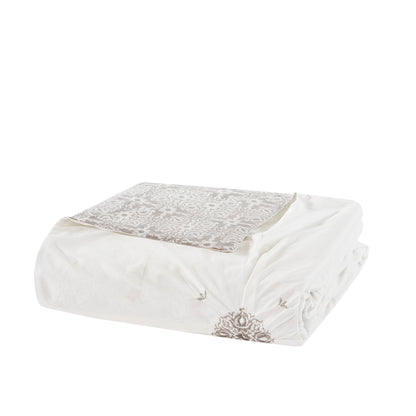 Madison Park 4 Piece Embroidered Cotton Reversible Duvet Cover Set