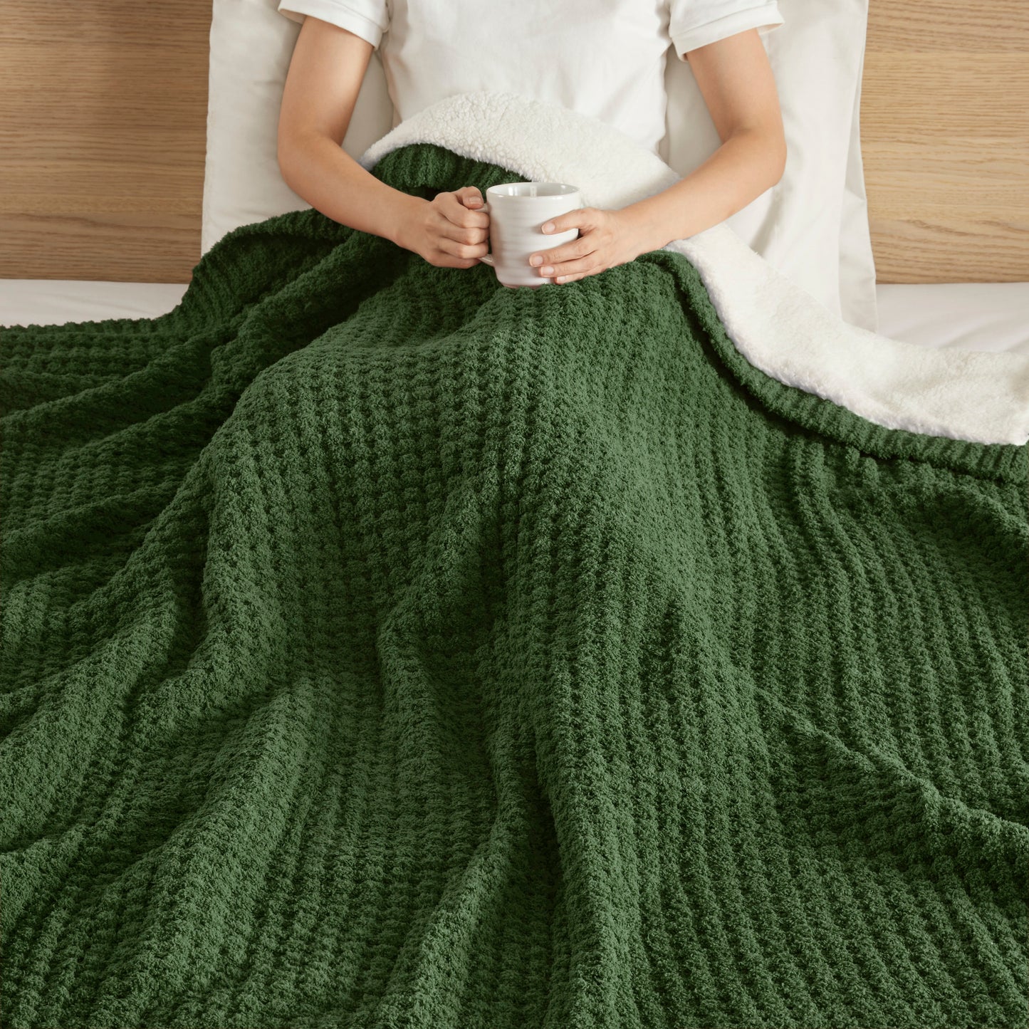 Madison Park Waffle Knit Chenille Throw