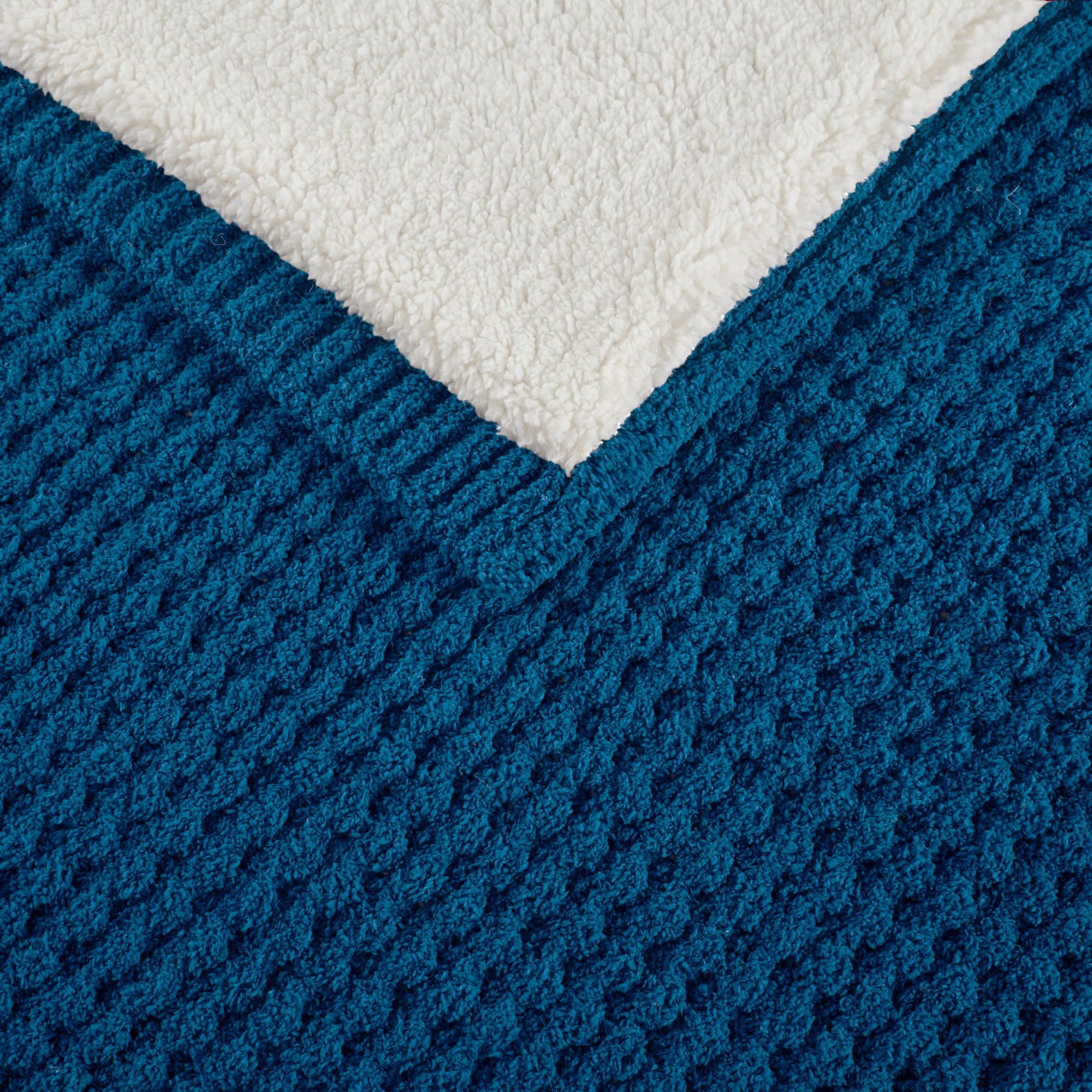 Madison Park Waffle Knit Chenille Throw