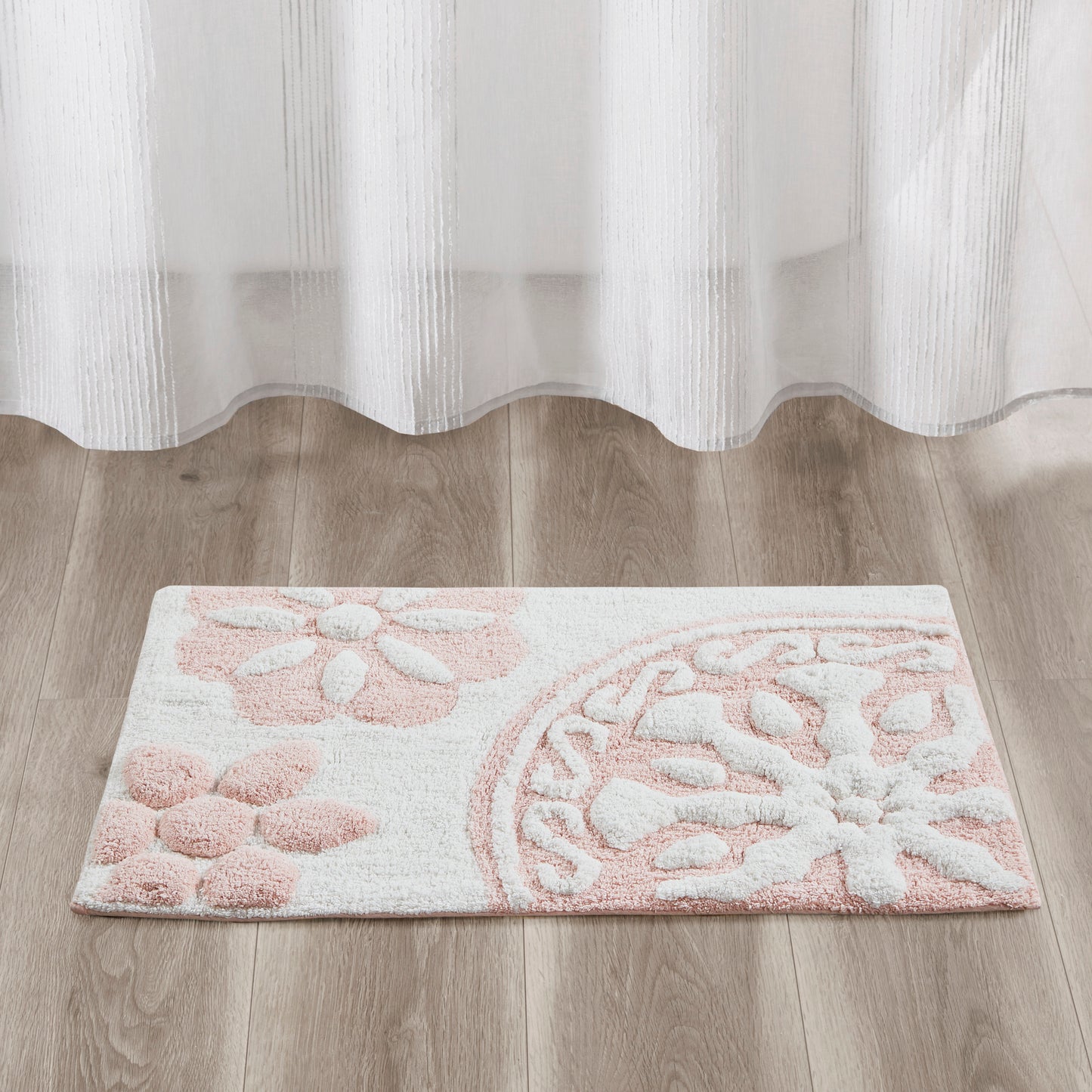 Madison Park Medallion Cotton Tufted Bath Rug