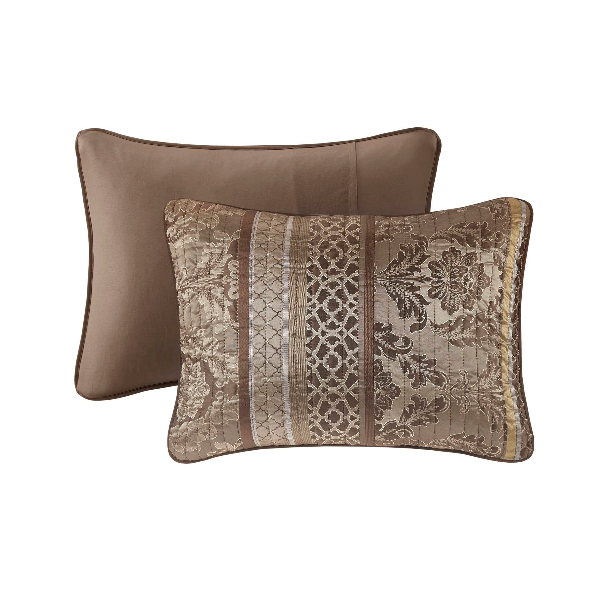 Madison Park 6 Piece Jacquard Quilt Set with Throw Pillows